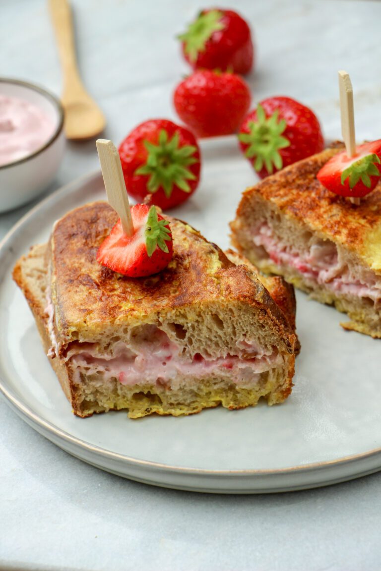 Strawberry cheesecake wentelteefje of tosti