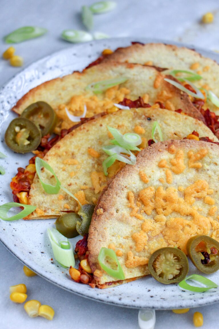 Makkelijke vegetarische recepten avondeten Vegetarische quesadilla uit de oven met linzen