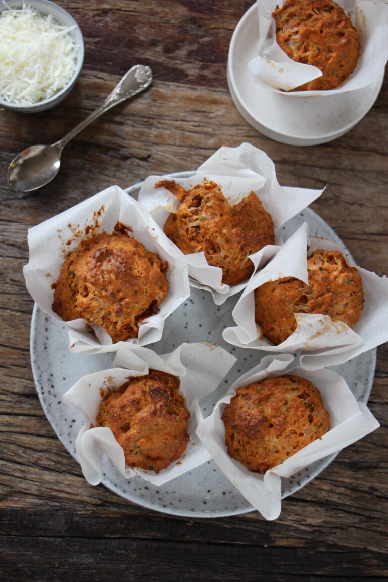 Gezonde vegetarische hartige muffins