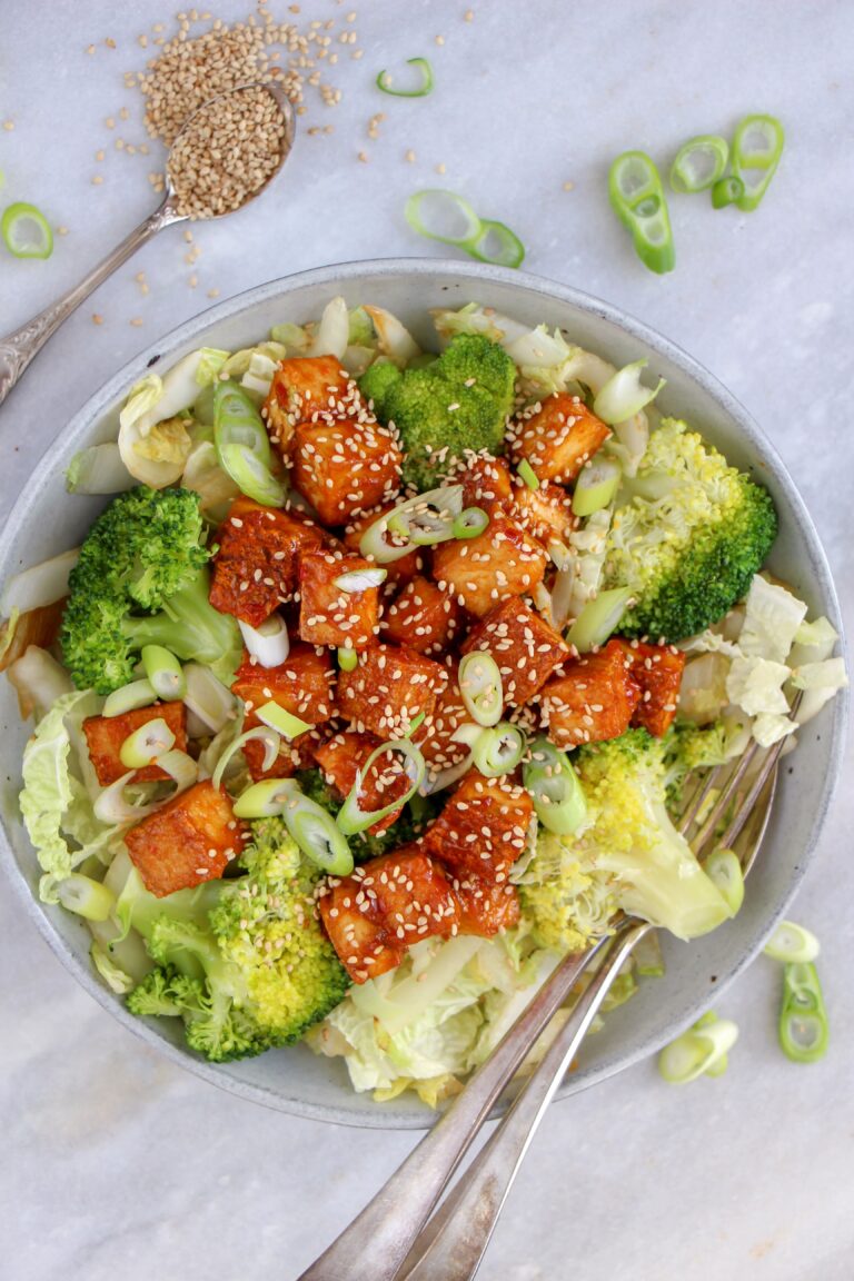 Makkelijke vegetarische recepten avondeten Vegetarisch recept met Chinese kool broccoli en tofu