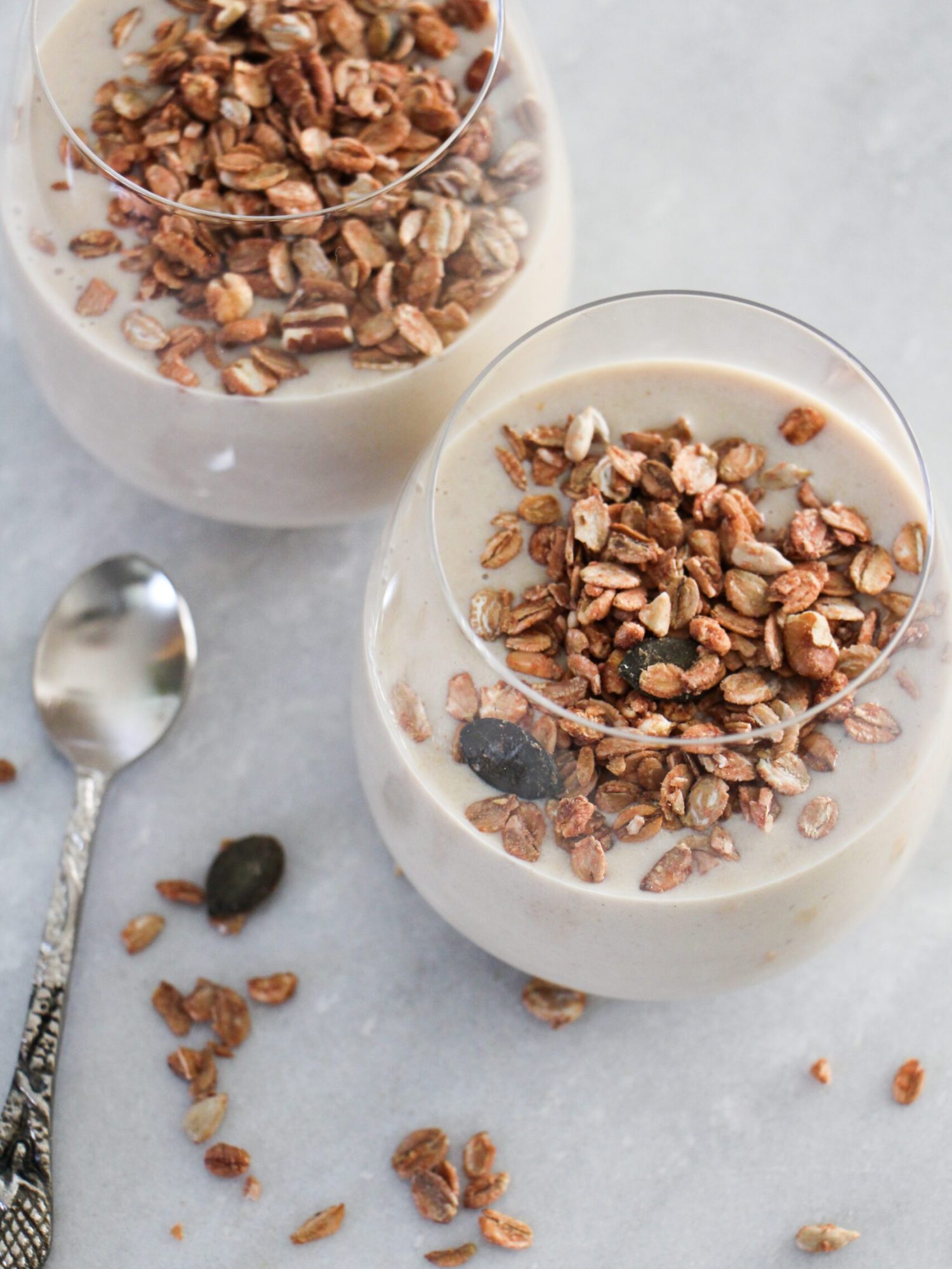 Bananen amaretto pudding