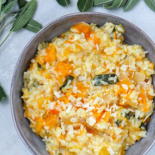 Makkelijke vegetarische recepten Risotto uit de oven met pompoen en salie