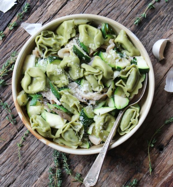 Makkelijke vegetarische recepten avondeten Tortellini met courgette oesterzwam en tijm