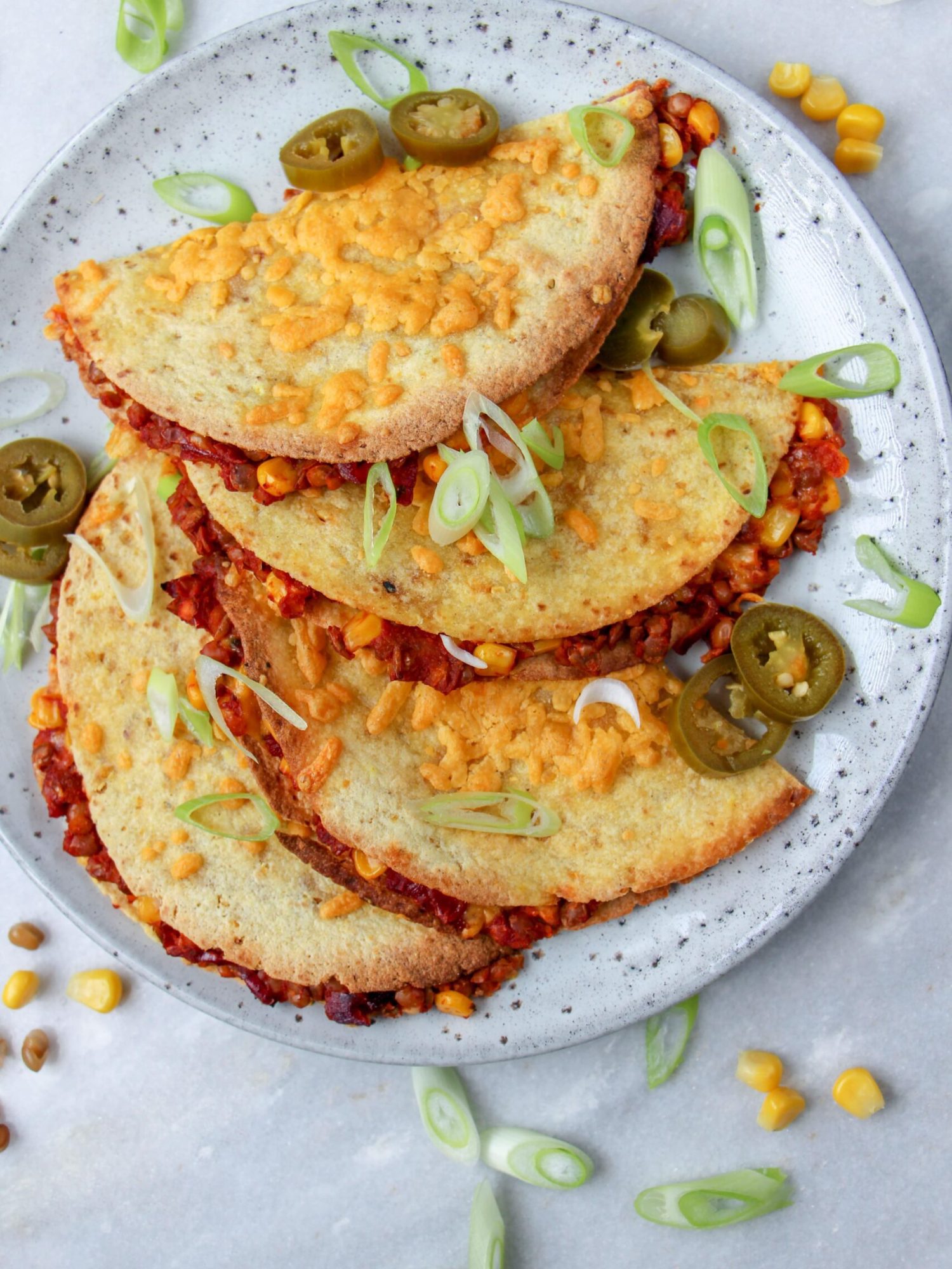 Makkelijke vegetarische recepten avondeten Vegetarische quesadilla uit de oven met linzen
