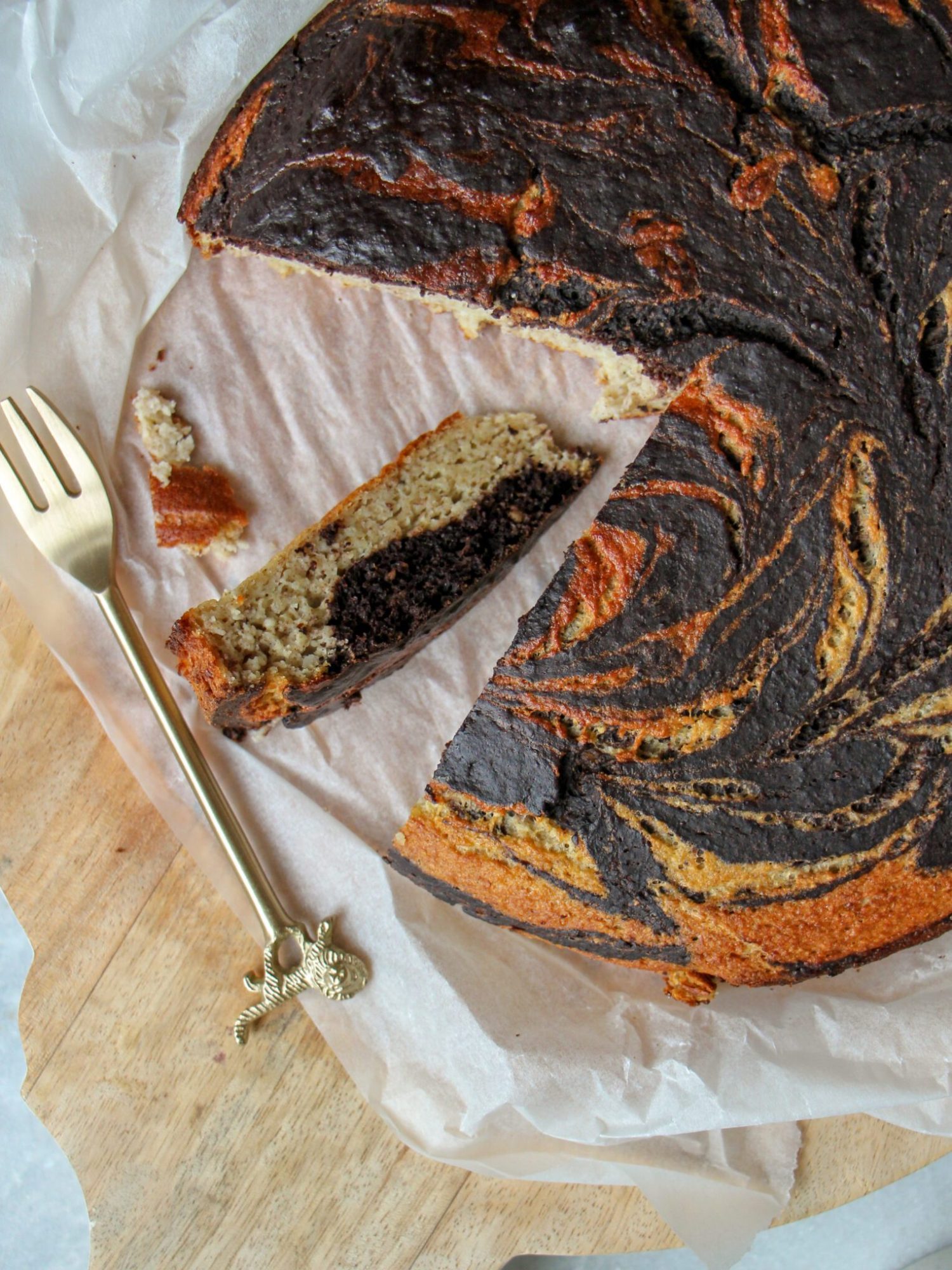 Marmer cake van havermout amandelmeel en gezoet met benaan
