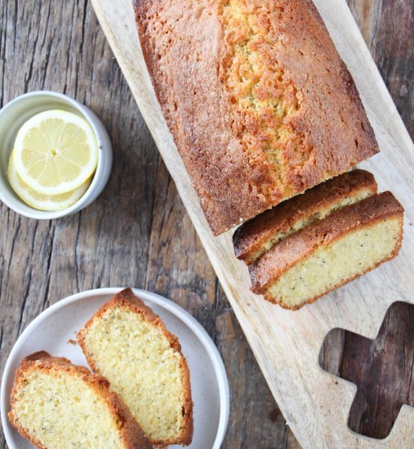 Oma's cake recept met zelfrijzend bakmeel