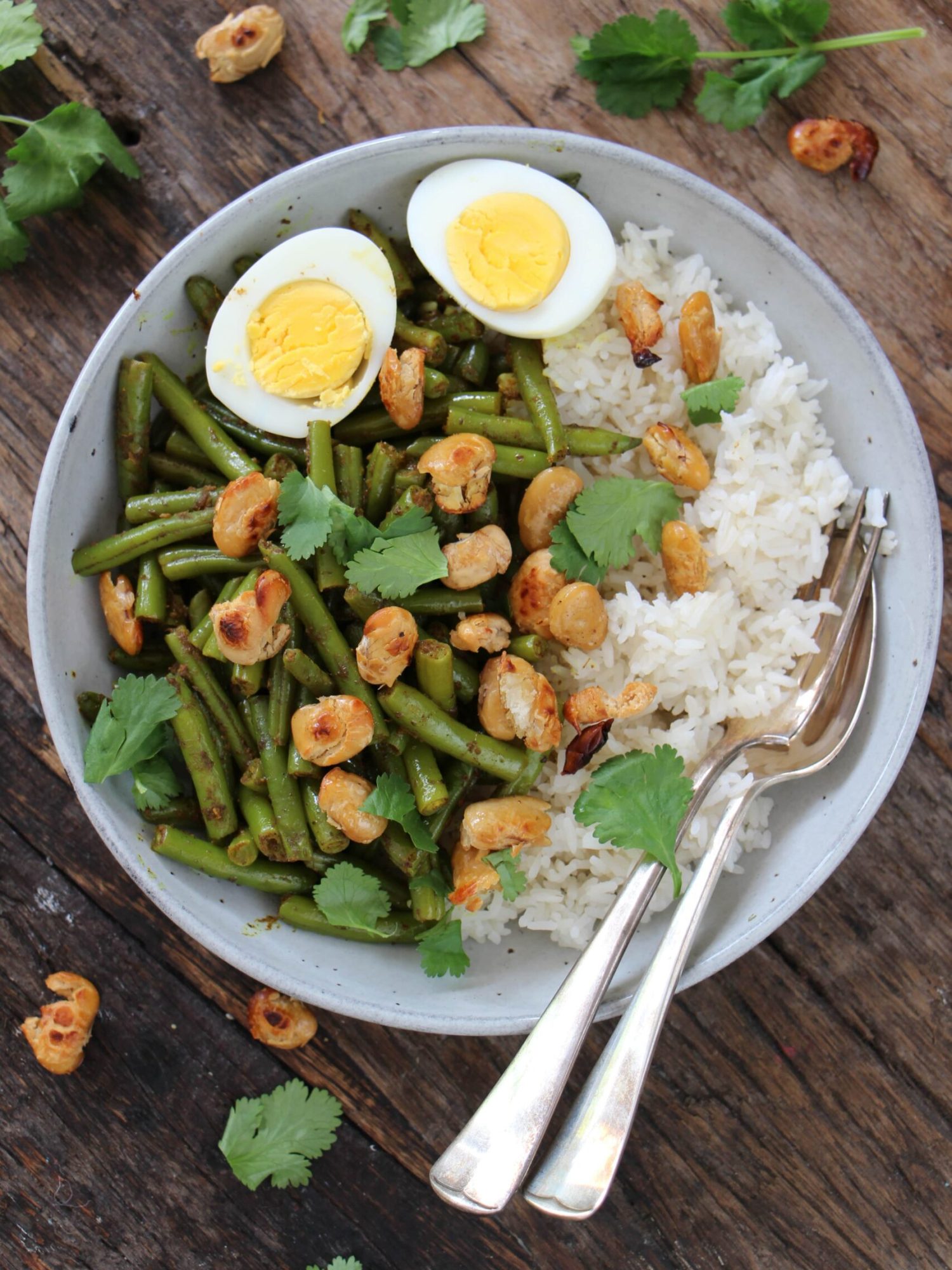 makkelijke vegetarische recepten avondeten boontjes met sajoer rijst en crunchy bonen