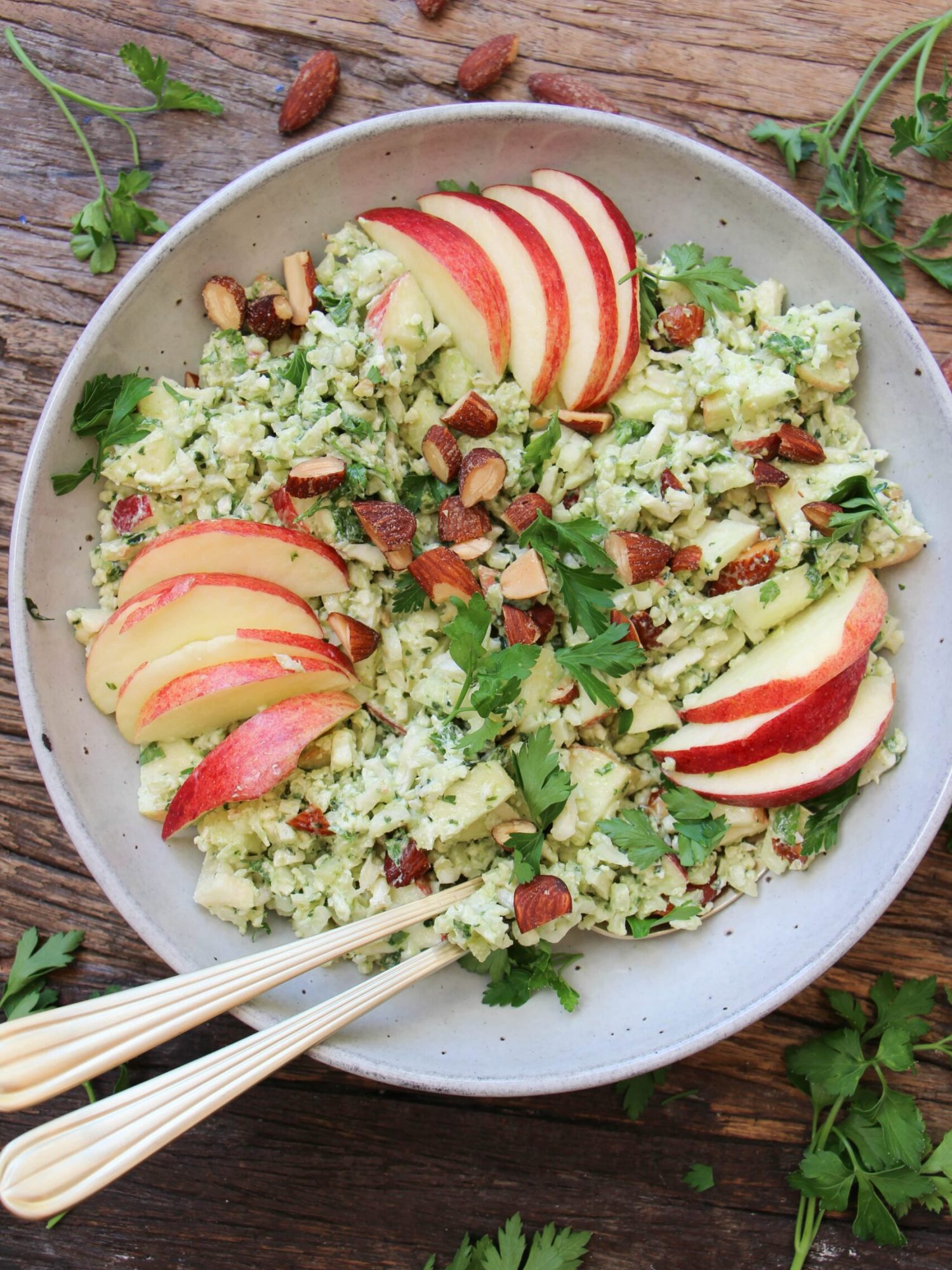 makkelijke vegetarische recepten rauwe boerenkool couscous salade met pesto en appel